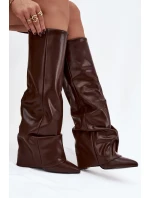 Dámské kotníkové boty Elivira se zahnutou manžetou na sloupku – čokoládové