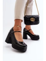 Dámské lakované polobotky na platformě a sloupku Big Star NN274004 černé