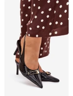 Lakované Lodičky Na Podpatku Se Zlatou Přezkou Černé Vivae Lakované Lodičky Na Podpatku Se Zlatou Přezkou Černé Vivae