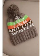 Dámská zimní čepice s vlnou a nápisem s velkým bambulí K422 cappuccino