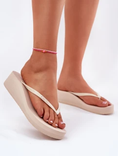 Dámské japonské sandály na klínu Big Star RR274A551 béžové