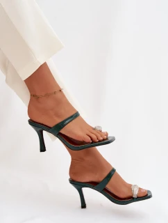 Dámské lodičky na podpatku s ozdobným detailem tmavě zelené Lorissa