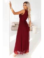 656-1 Dlouhé třpytivé večerní šaty na jedno rameno - vínové
