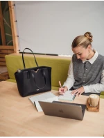 Velká kabelka VUCH Eirene Black Velká kabelka VUCH Eirene Black