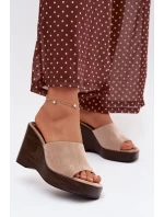 Dámské pantofle na platformě Beżowe Ravelia