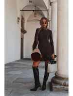 M880 Šaty s volánkovým lemem - hnědé M880 Šaty s volánkovým lemem - hnědé