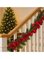 VĚNEC Z VĚTVIČEK 180CM S OZDOBAMI 80 KS.SLÍDA ČERVENÁ