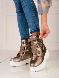 Praktické hnědé sněhule dámské na plochém podpatku