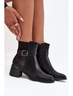 Dámské kotníkové boty Sylira na sloupku s páskem a přezkou – černé