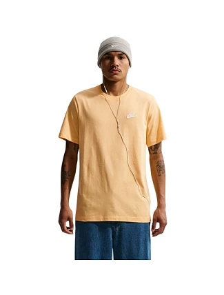 Pánské tričko Nike Club Tee orange AR4997 795 pánské Pánské tričko Nike Club Tee orange AR4997 795 pánské