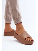 Dámské žabky na tlusté podrážce hnědé Oreithano