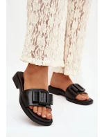 Dámské pantofle na ploché podrážce s přezkou Černé Melivra