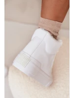 Zateplené dámské tenisky na platformě Big Star OO274794 Bílé