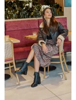 Zateplené Kotníkové Boty Na Podpatku Se Zlatým Detaily Černé Ivarisse