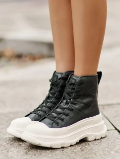 Kožené Zateplené Tenisky Na Masivní Platformě Big Star OO274A599 Černé