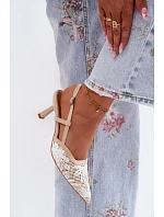 Sandály na podpatku s květinami Béžové Kelmira