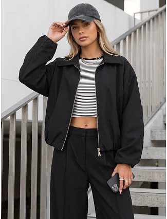 Krátká dámská mezisezónní bunda typu bomber bez kapuce, černá, FashionStreet TY5958 Krátká dámská mezisezónní bunda typu bomber bez kapuce, černá, FashionStreet TY5958