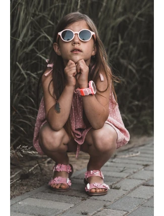 Lakýrované dětské sandálky ozdobené květy Růžové Tinette Lakýrované dětské sandálky ozdobené květy Růžové Tinette