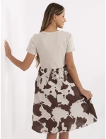 Šaty DHJ SK 253701.80 béžové Šaty DHJ SK 253701.80 béžové