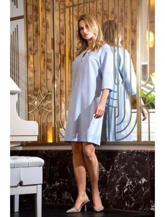 S394 Uvolněné šaty s výstřihem s klíčovou dírkou - světle modré