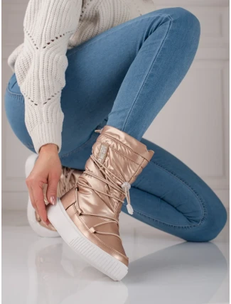 Pěkné zlaté sněhule dámské bez podpatku Pěkné zlaté sněhule dámské bez podpatku