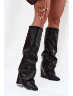 Zateplené dámské kozačky s otočeným horním lemem na podpatku Černé Elivira