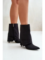 Dámské boty na podpatku se zahnutým svrškem a špičatými špičkami černé Naritua