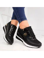 Dámské sportovní boty na platformě EVE274A / 21PB35-4001 Černá s bílou - eVento Dámské sportovní boty na platformě EVE274A / 21PB35-4001 Černá s bílou - eVento