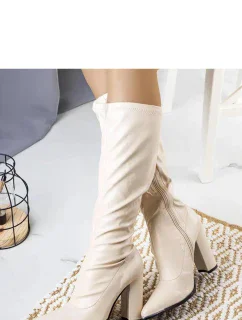 Kozačky na podpatku  model 204775 Solea