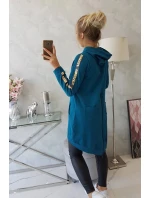 Dámská delší mikina se zipem na zádech 8997 Marine Petrolejová - K-Fashion Dámská delší mikina se zipem na zádech 8997 Marine Petrolejová - K-Fashion