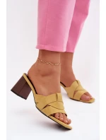 Dámské sandály na podpatku s řemínky Eko semišové Žluté Corivelle