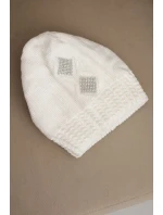 Dámská zimní čepice vlněná s krystaly a vzorem K455 ecru Dámská zimní čepice vlněná s krystaly a vzorem K455 ecru