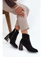 Semišové dámské kotníkové boty na podpatku s rytím zateplené Vinceza 66801 černé