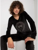 Souprava RV KMPL 8442.23P černá Souprava RV KMPL 8442.23P černá