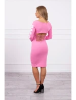 Otrhané světle růžové šaty