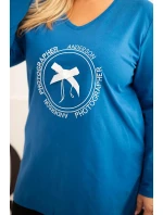 Dámská blůza s delším zadním dílem a potiskem chabrová