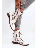 Děrované kožené botky Zazoo 2695 bílé