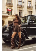 Dámské kozačky z eko kůže s obráceným lemem na podpatku hnědé Avamora