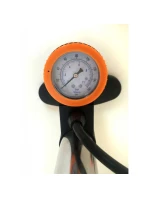 Ruční pumpa s manometrem Yakima 100295