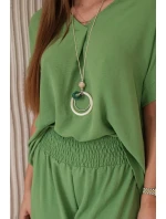 Komplet s náhrdelníkem halenka + kalhoty oliva Komplet s náhrdelníkem halenka + kalhoty oliva