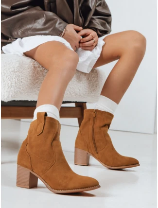 Dámské semišové kozačky na podpatku velbloudí barvy FashionStreet ZY1233
