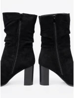 Luxusní dámské  kotníčkové boty černé na širokém podpatku