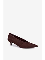 Kožené lodičky s kitten heel v čokoládové barvě Nuretta
