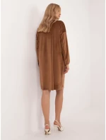 Šaty DHJ SK 19890.86P světle hnědé Šaty DHJ SK 19890.86P světle hnědé