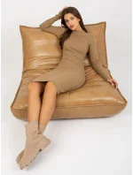 EM SK 672 šaty.04P tmavě lila EM SK 672 šaty.04P tmavě lila