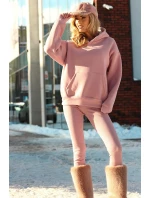 Dkaren Oseye-Le barva:pudrová