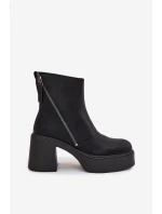 Kožené zateplené dámské kotníčkové boty na podpatku a platformě Vinceza 66831 Černé
