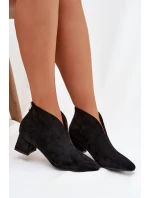 Dámské kotníkové boty na klínku s prošitím Černé Darlisse