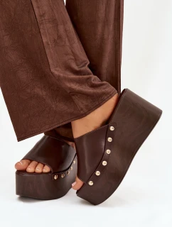 Dámské nazouváky na platformě s nýty čokoládové Mareline