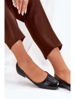 Lakované Elegantní Dámské Baletky S Ozdobným Detalem Černé Vinceza 17377